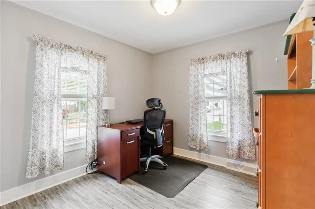 113 Oakland Avenue Pawtucket RI 02861