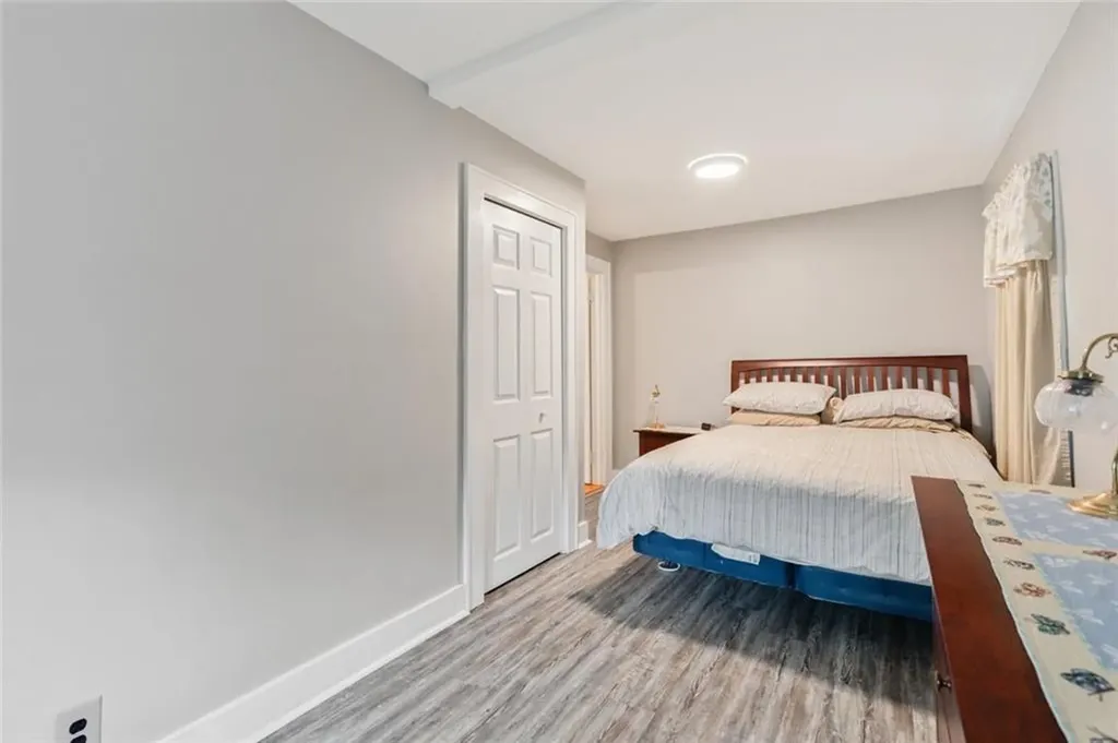 113 Oakland Avenue Pawtucket RI 02861
