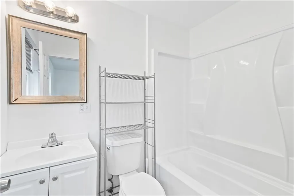 193 Harrison Street Pawtucket RI 02860