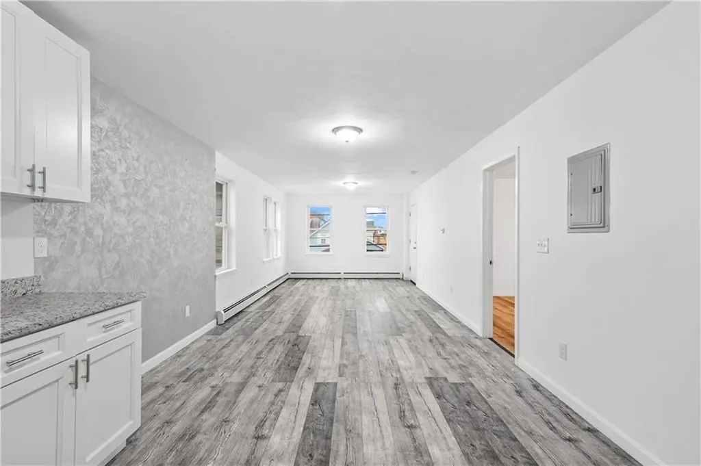 193 Harrison Street Pawtucket RI 02860