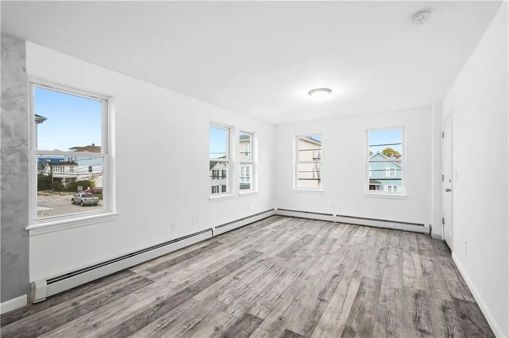193 Harrison Street Pawtucket RI 02860