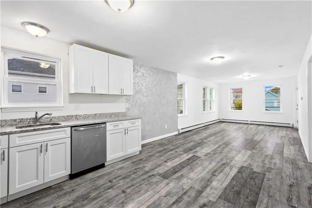 193 Harrison Street Pawtucket RI 02860