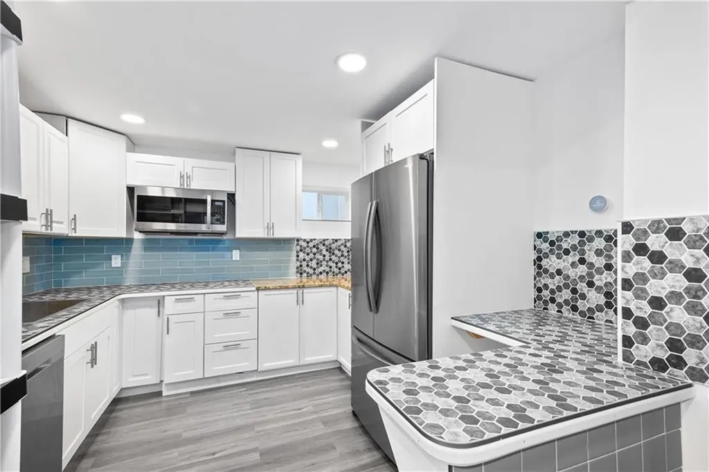 193 Harrison Street Pawtucket RI 02860