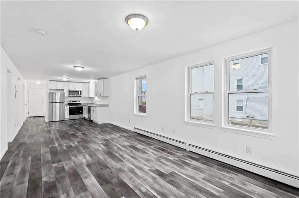 193 Harrison Street Pawtucket RI 02860