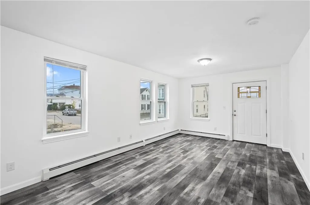 193 Harrison Street Pawtucket RI 02860