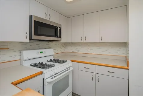 37 Lawton Brook Lane Portsmouth RI 02871