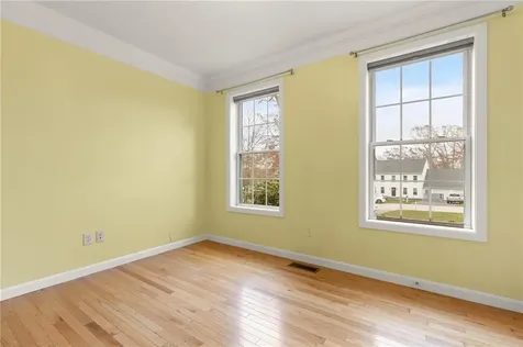 420 Cottrell Road Tiverton RI 02878