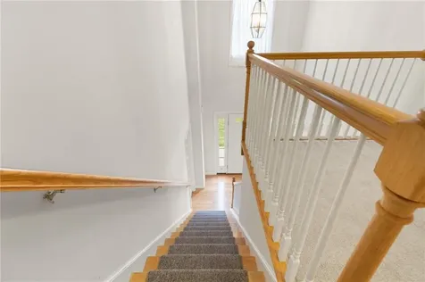 420 Cottrell Road Tiverton RI 02878