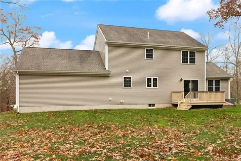 420 Cottrell Road Tiverton RI 02878