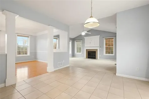 420 Cottrell Road Tiverton RI 02878