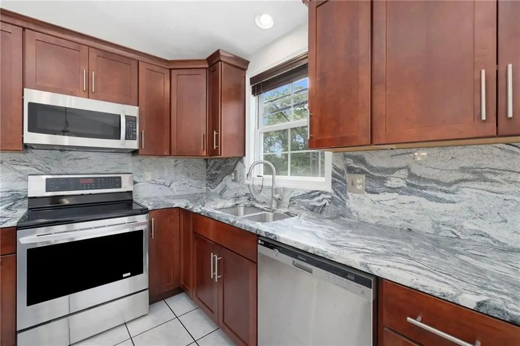 27 Tartaglia Street Johnston RI 02919