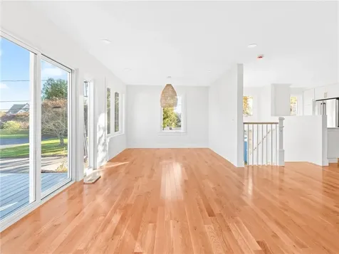 91 Houston Avenue Newport RI 02840