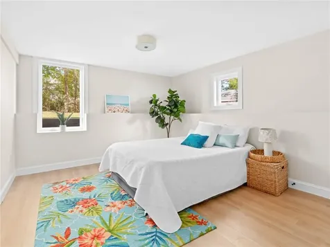 91 Houston Avenue Newport RI 02840