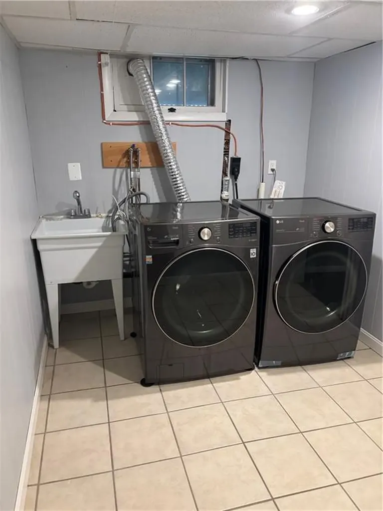 15 New Clark Road Cumberland RI 02864