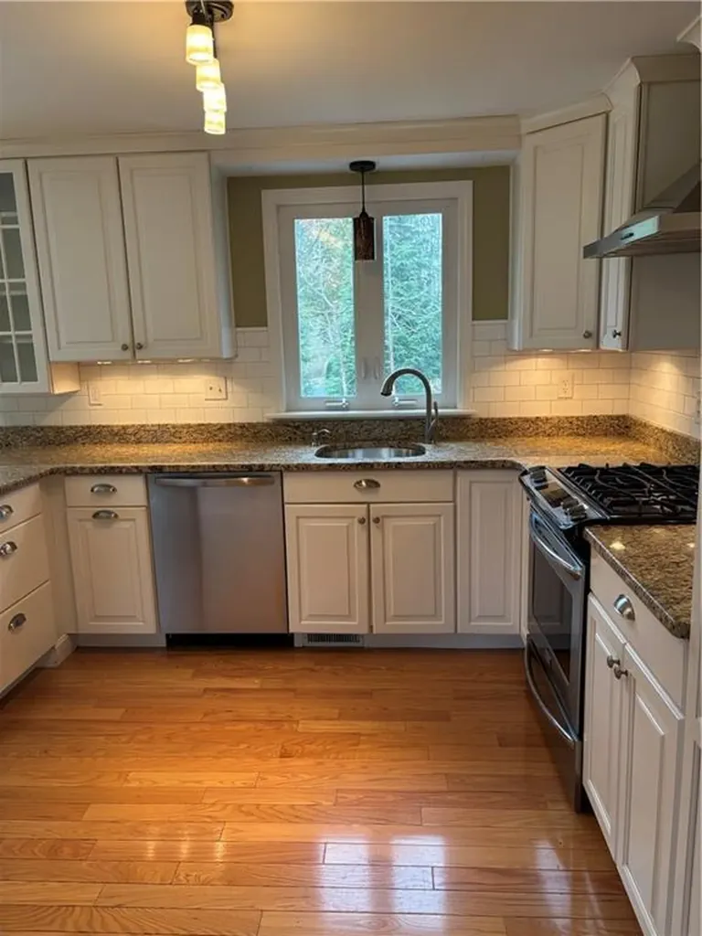 15 New Clark Road Cumberland RI 02864