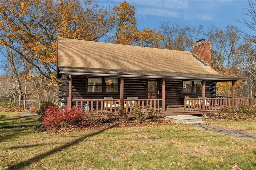 175 Saint Paul Street North Smithfield RI 02896