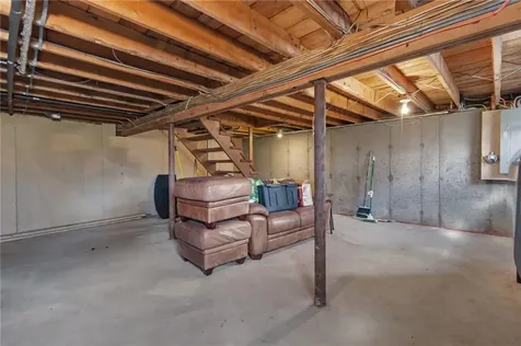 175 Saint Paul Street North Smithfield RI 02896