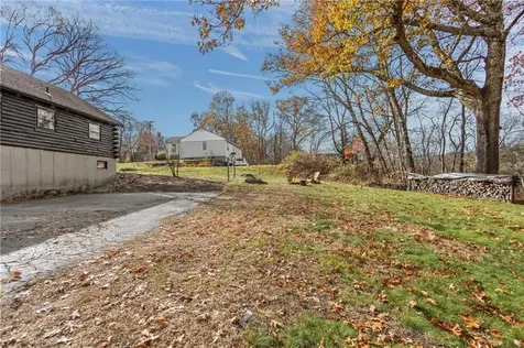 175 Saint Paul Street North Smithfield RI 02896