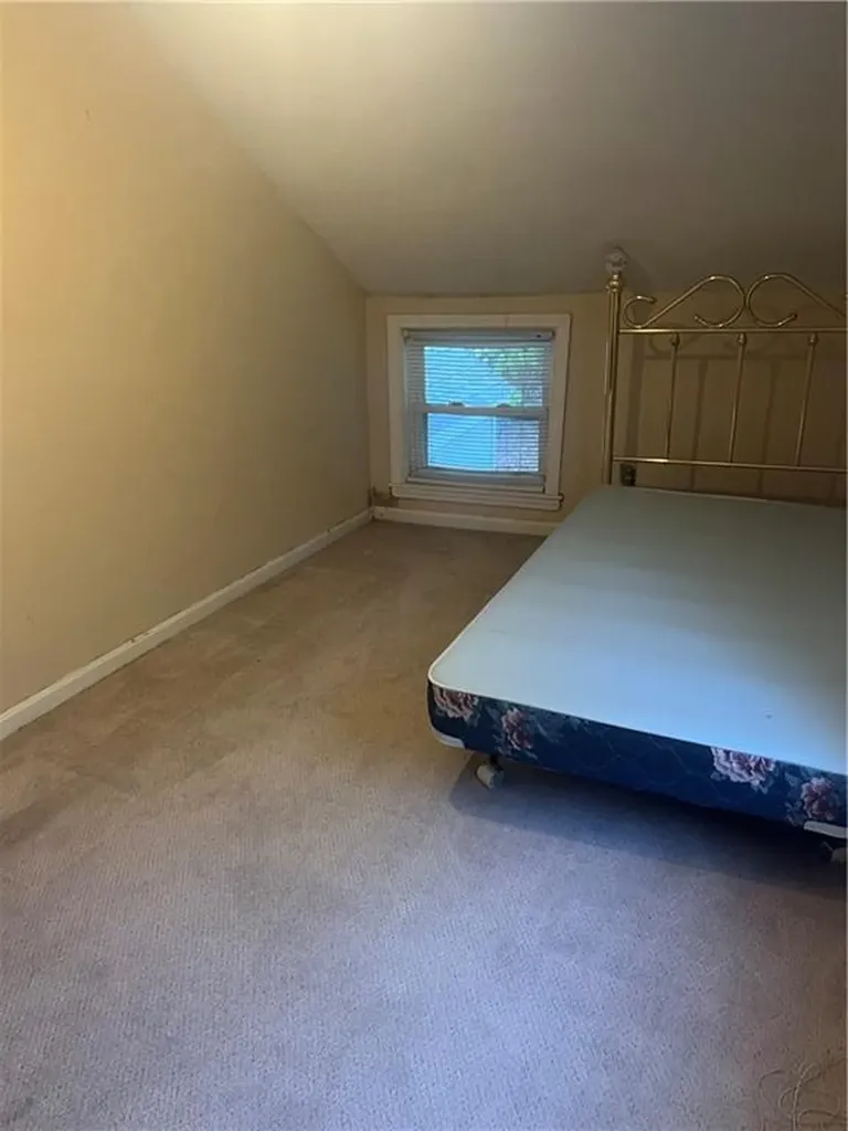 1825 Quaker Street Northbridge MA 01534