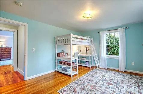 61 Mulberry Road Bristol RI 02809