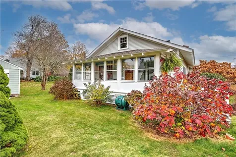 61 Mulberry Road Bristol RI 02809