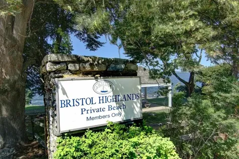 61 Mulberry Road Bristol RI 02809