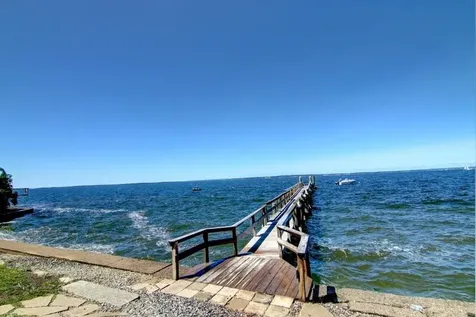 61 Mulberry Road Bristol RI 02809