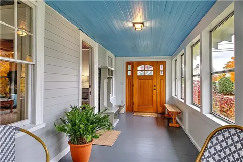 61 Mulberry Road Bristol RI 02809