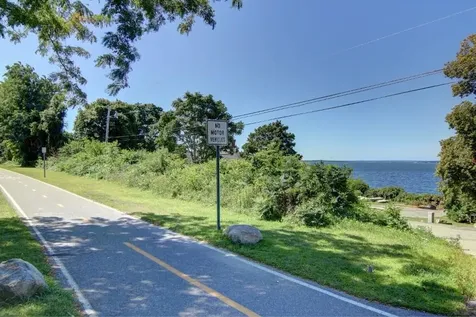 61 Mulberry Road Bristol RI 02809