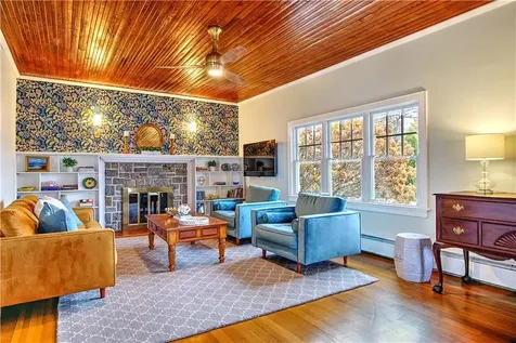 61 Mulberry Road Bristol RI 02809