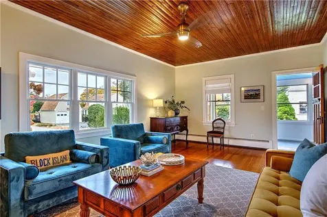 61 Mulberry Road Bristol RI 02809