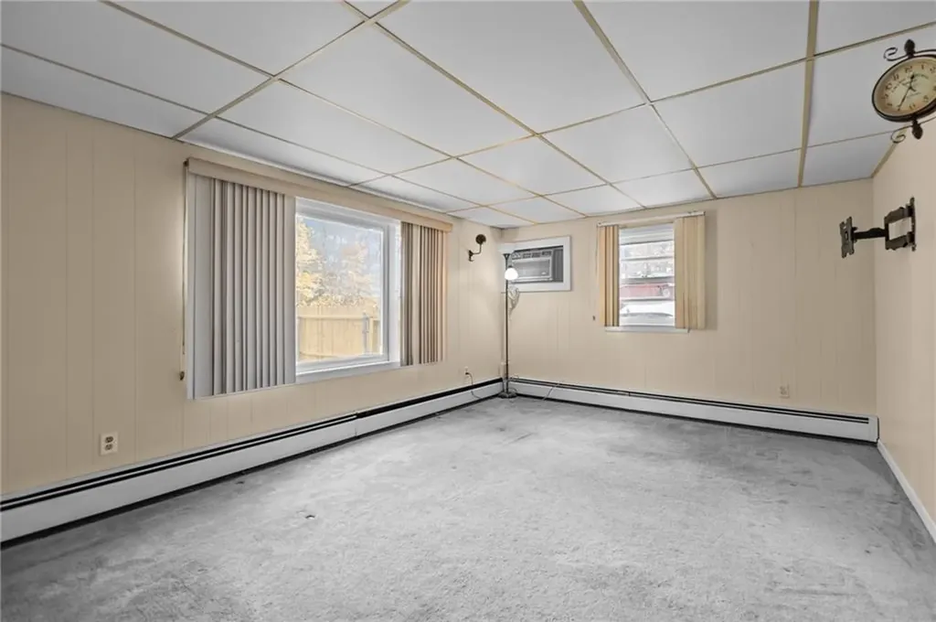 78 Arnold Road Coventry RI 02816