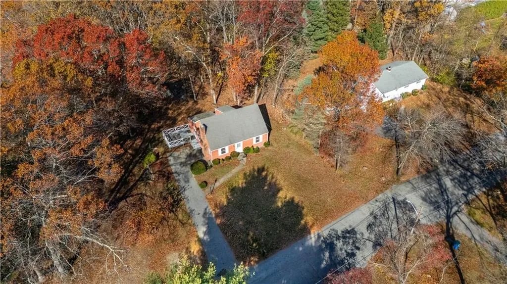 4 Tattersall Drive Lincoln RI 02865