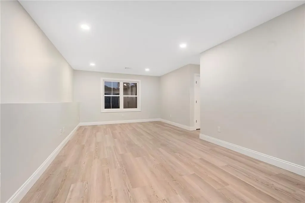 183 Shand Avenue Warwick RI 02889