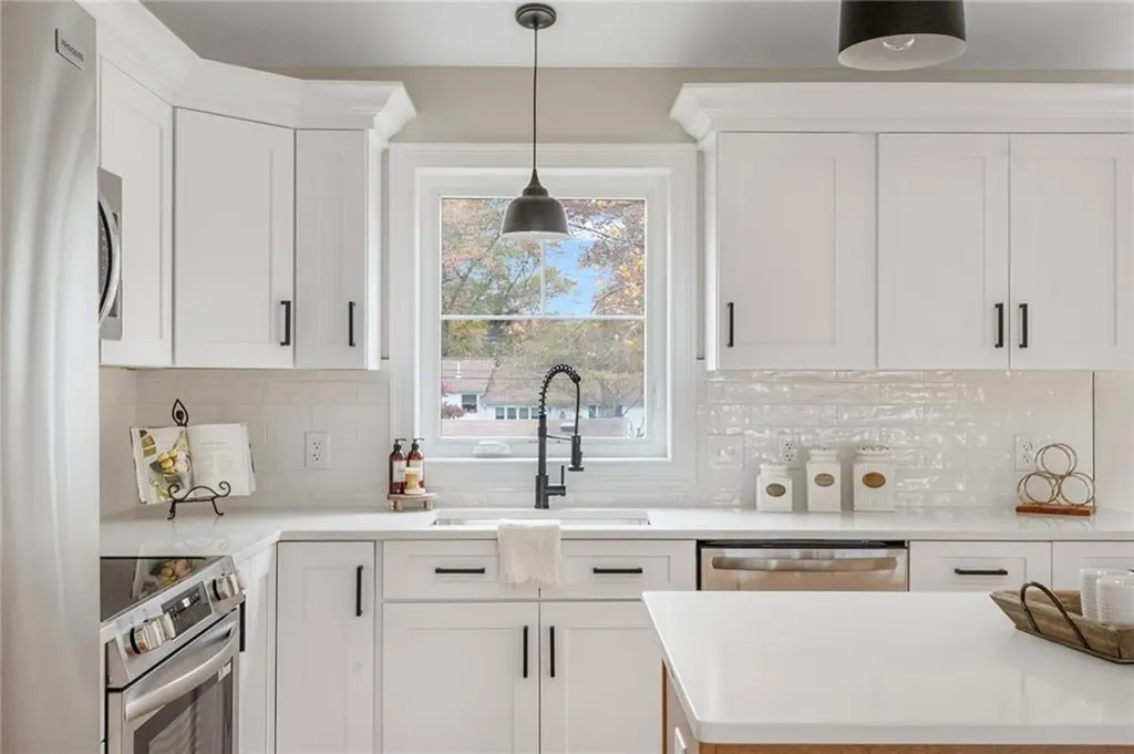 183 Shand Avenue Warwick RI 02889