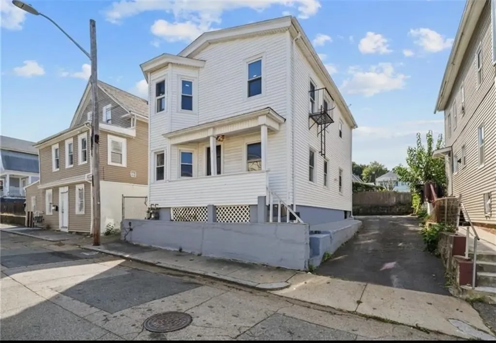 17 What Cheer Avenue Providence RI 02909