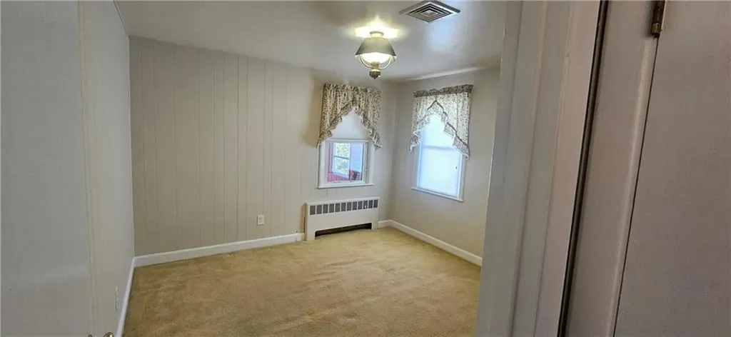 5 Booth Avenue East Providence RI 02915