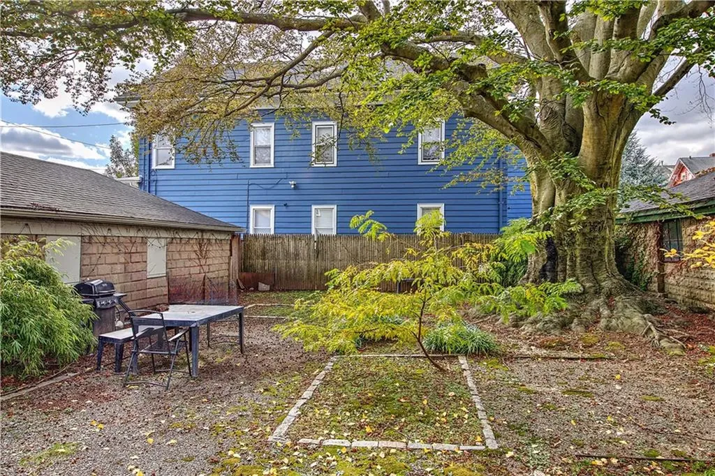 253 Knight Street Providence RI 02909