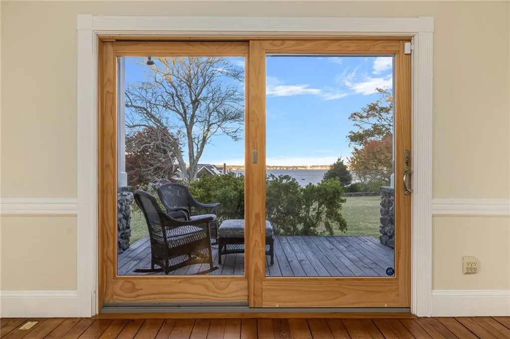 39 Walcott Avenue Jamestown RI 02835