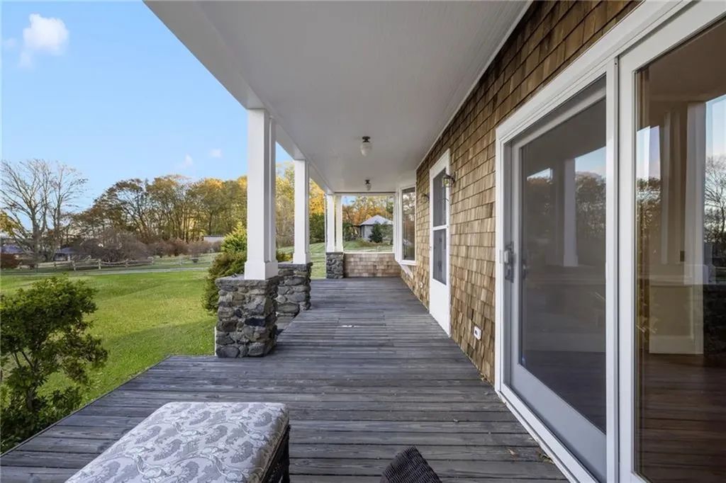 39 Walcott Avenue Jamestown RI 02835