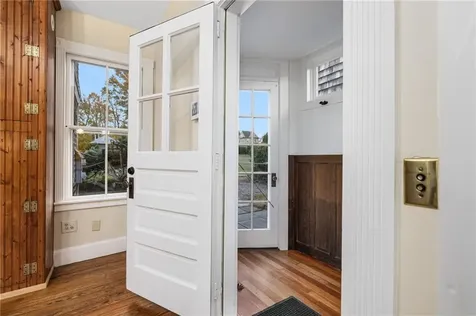 39 Walcott Avenue Jamestown RI 02835