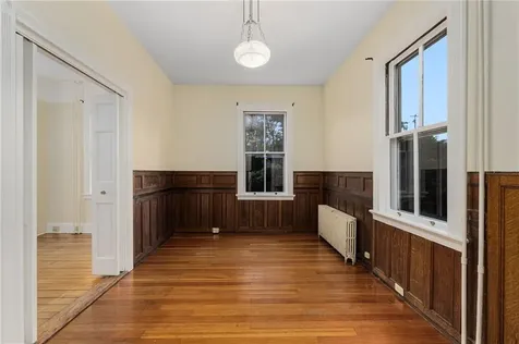 39 Walcott Avenue Jamestown RI 02835