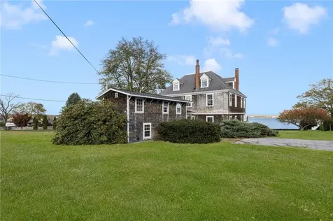 39 Walcott Avenue Jamestown RI 02835