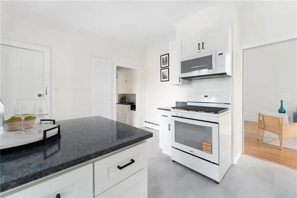 43 Chapin Avenue Providence RI 02909