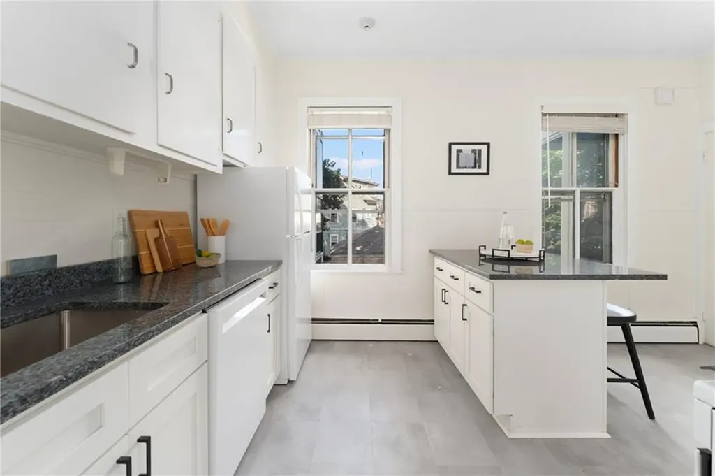 43 Chapin Avenue Providence RI 02909