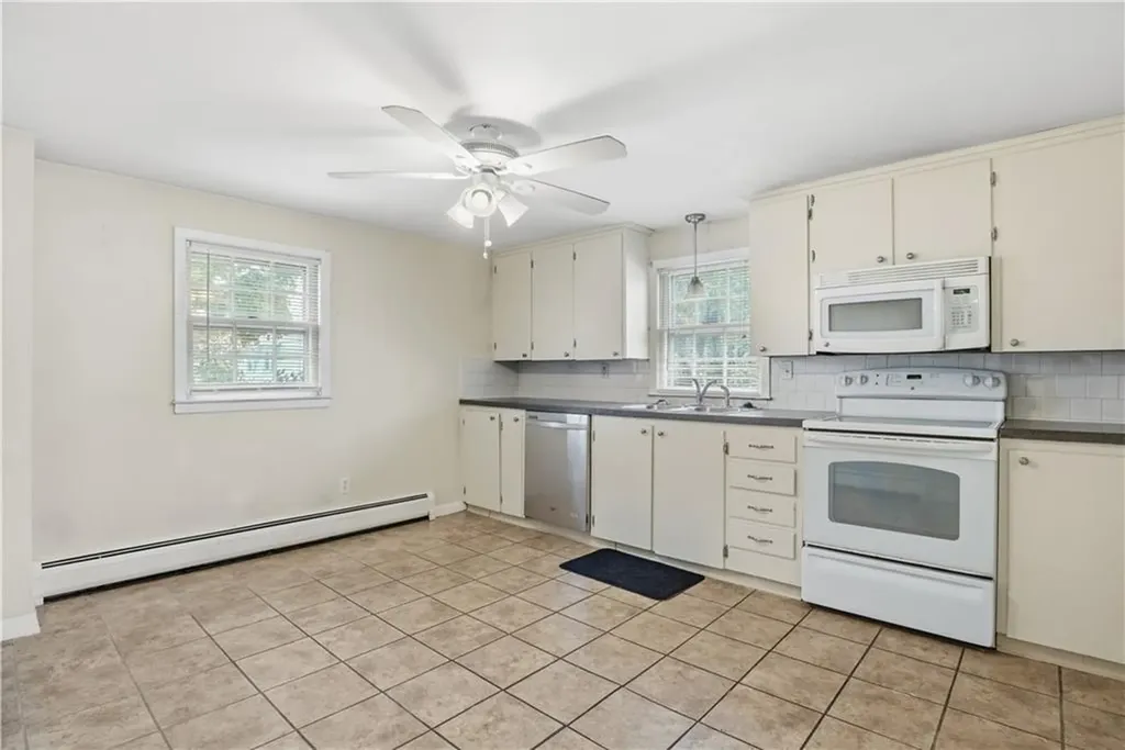 83 Greeley Street Pawtucket RI 02861
