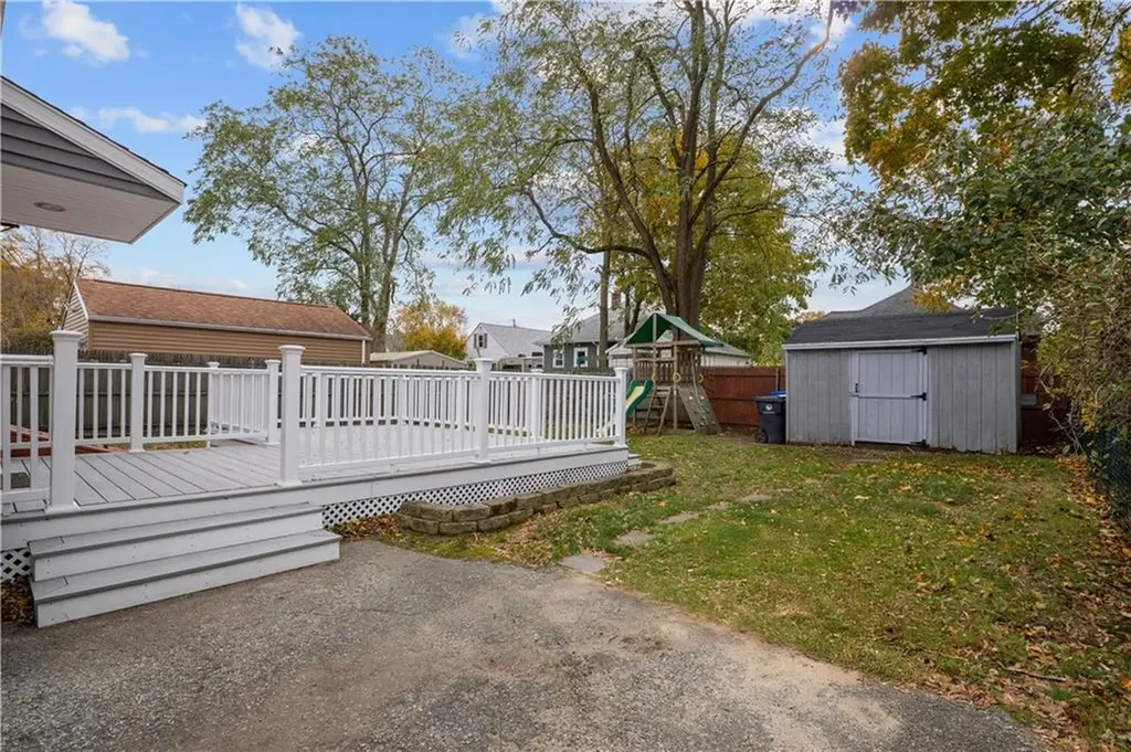 83 Greeley Street Pawtucket RI 02861