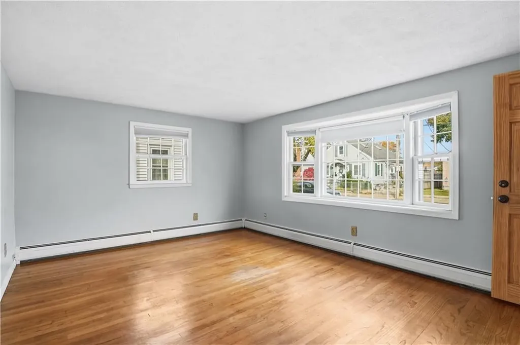 83 Greeley Street Pawtucket RI 02861