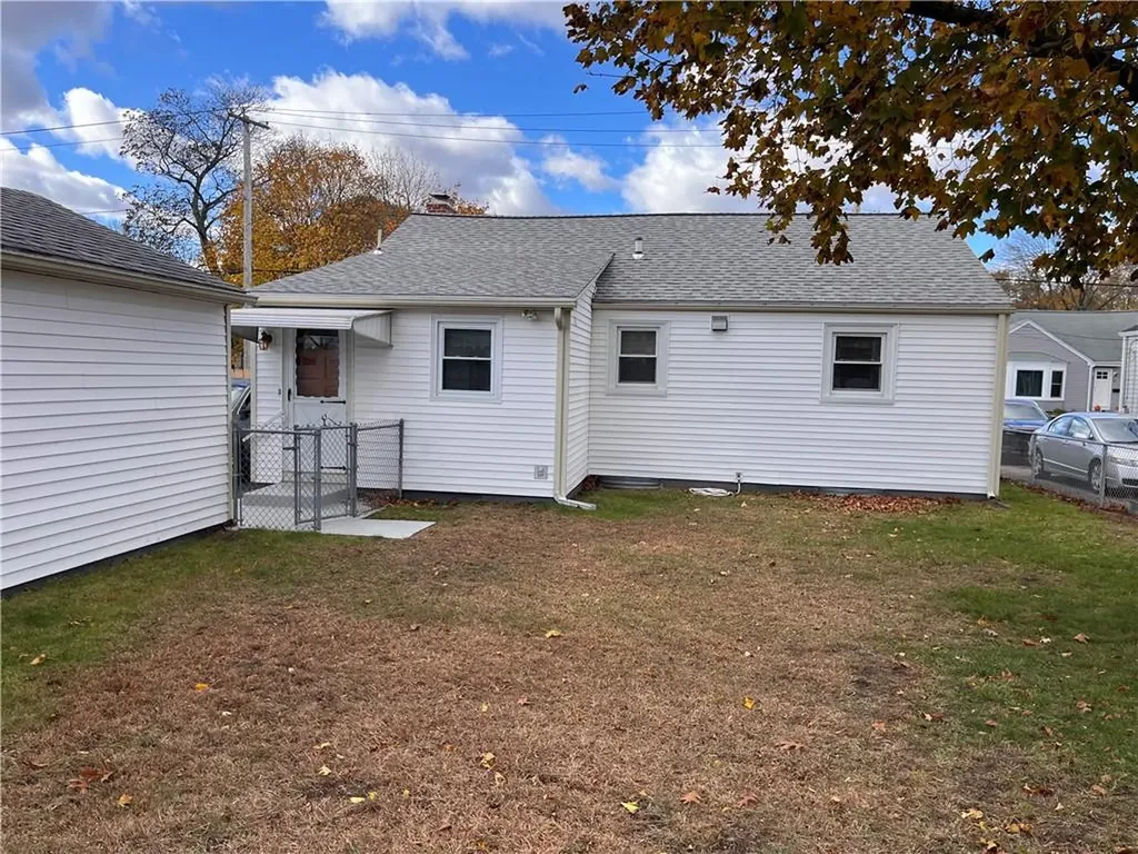 85 Rice Street Pawtucket RI 02861