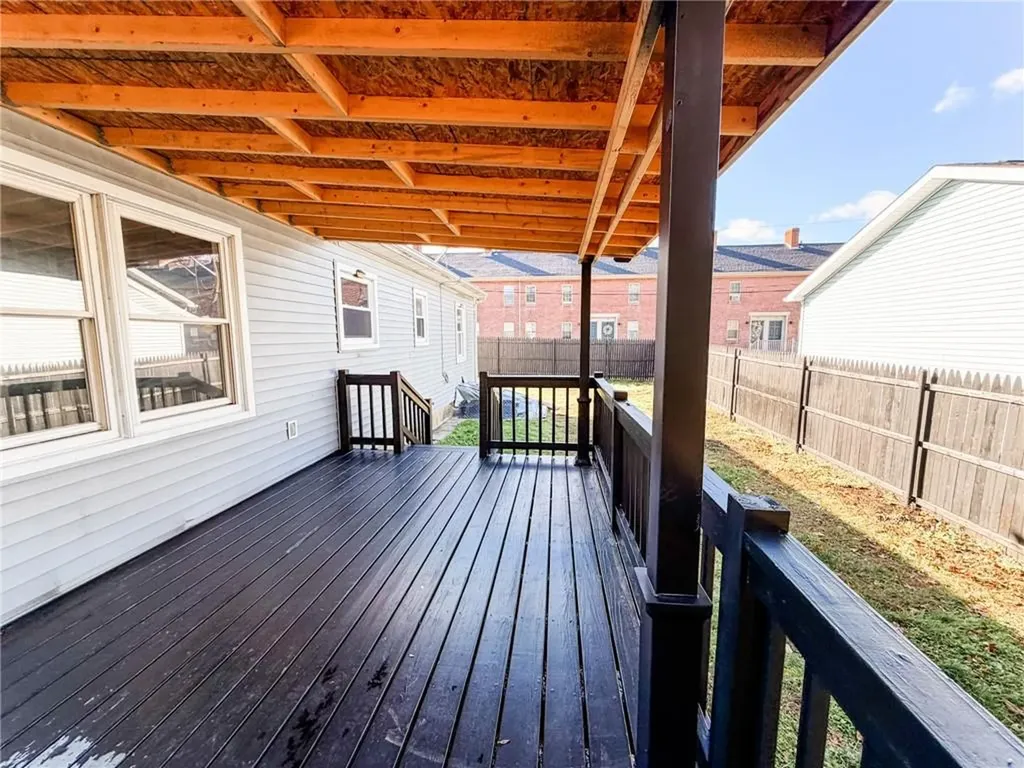 56 Hyacinth Street Providence RI 02904